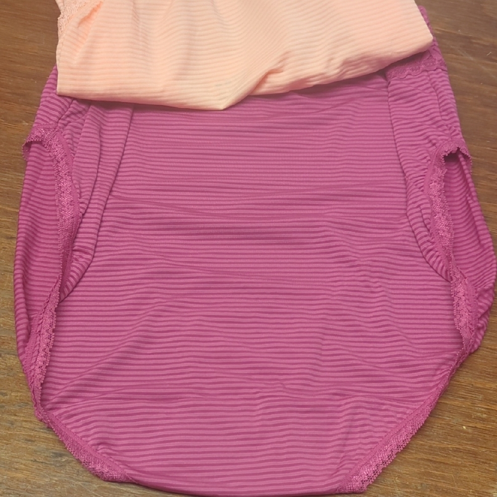 Women's 3X - Size 10 Vanity Fair 3 Colors Underwear 3pk New Plus Hi Cut Panties - Picture 5 of 8